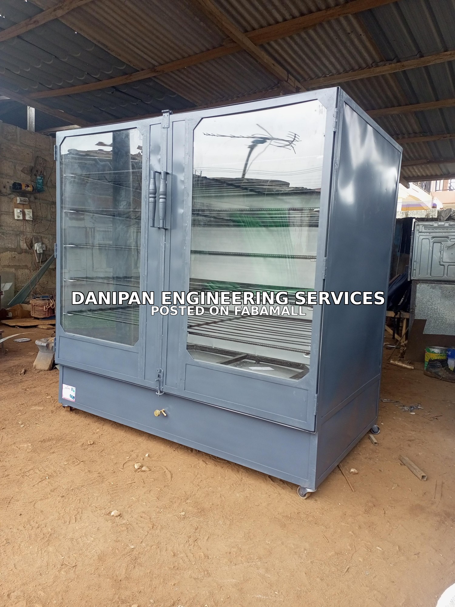 1 Bag commercial gas oven — 2