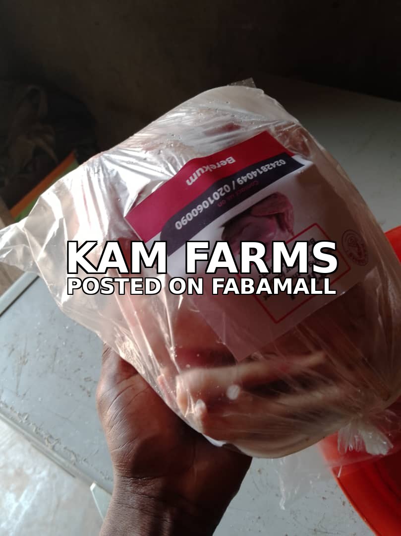 Chicken for sale in Ghana — 2