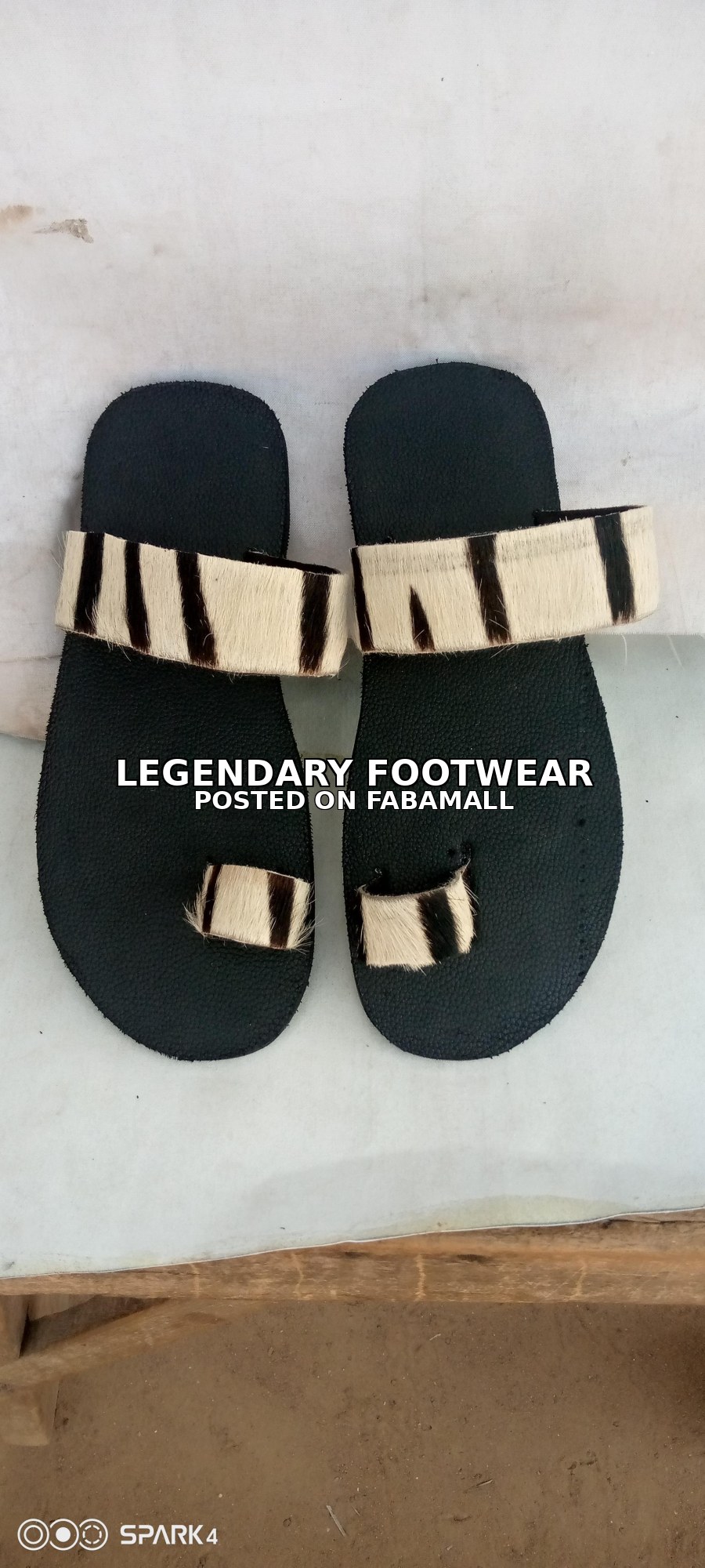 Handmade  men slippers in Ghana — 1