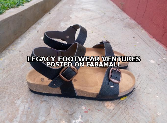 Ladies and men Birk sandals Drobo Ghana — 1