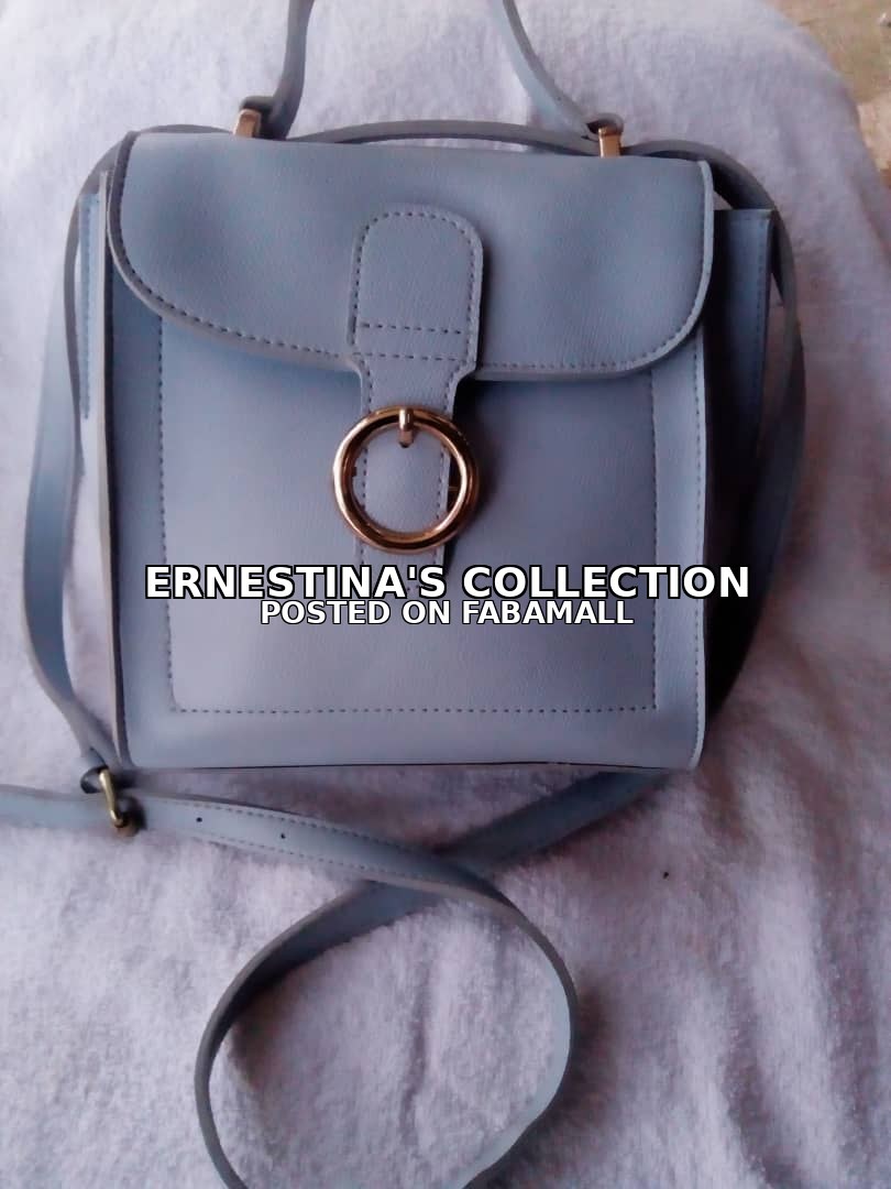 Ladies bag Sunyani Ghana — 1