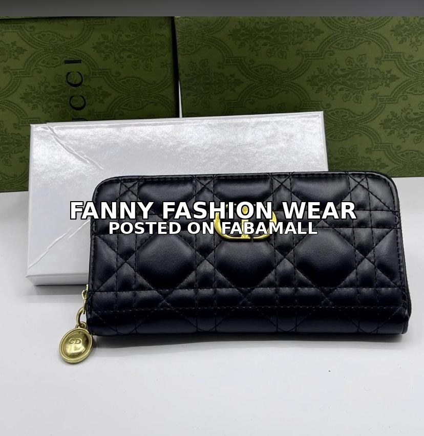 Ladies Purse in Ghana — 2