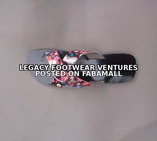 Ladies slippers Drobo Ghana — 2