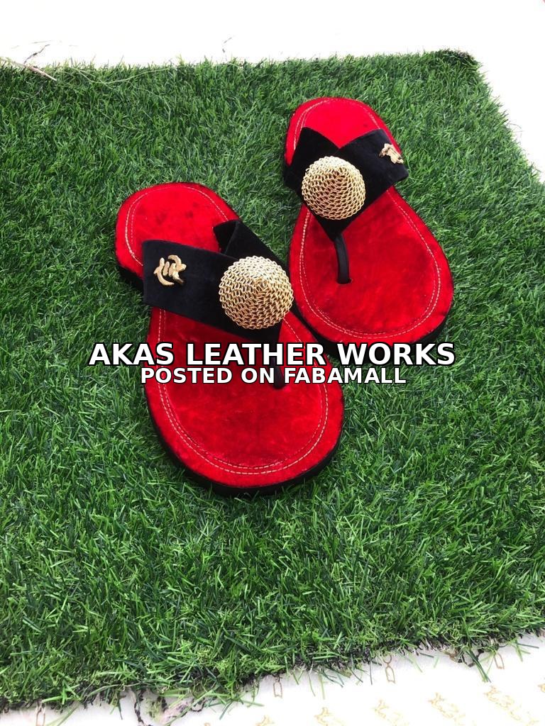Men's Traditional Slippers in Ghana — 1