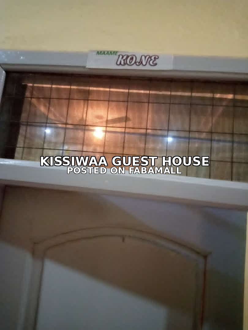 Premium Room in Kissiwaa Guest House in Drobo Ghana Bono Region — 2