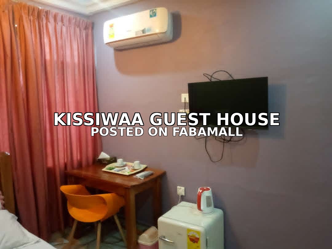 Superior rooms cost in Kissiwaa Guest House Drobo,  Ghana — 3