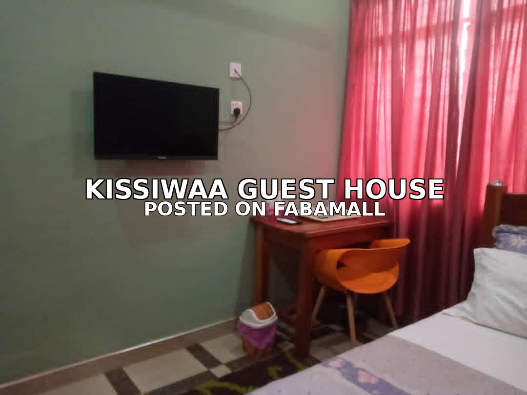 Superior rooms cost in Kissiwaa Guest House Drobo,  Ghana — 1
