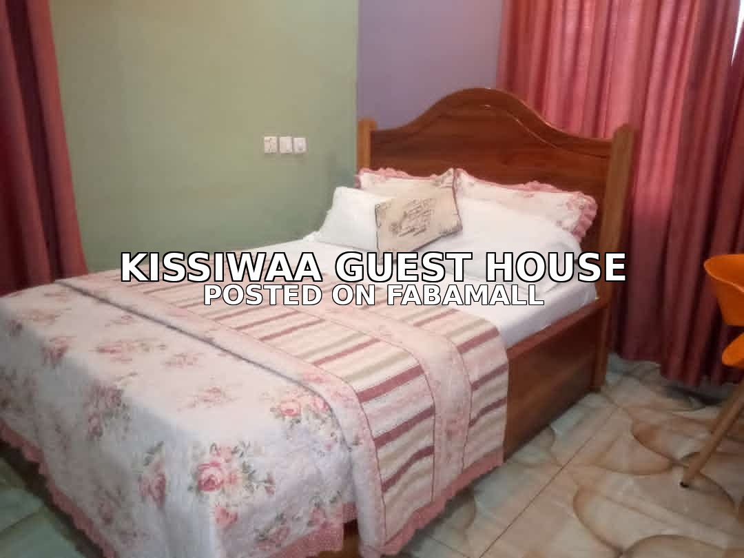 Superior rooms cost in Kissiwaa Guest House Drobo,  Ghana — 4
