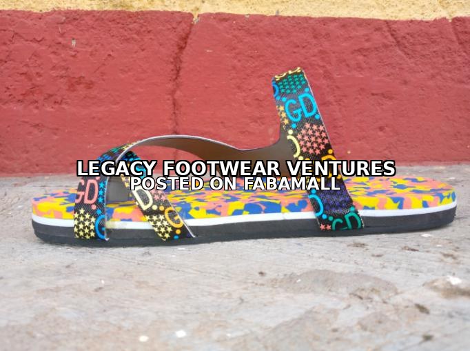 Unisex slippers Drobo Ghana — 1