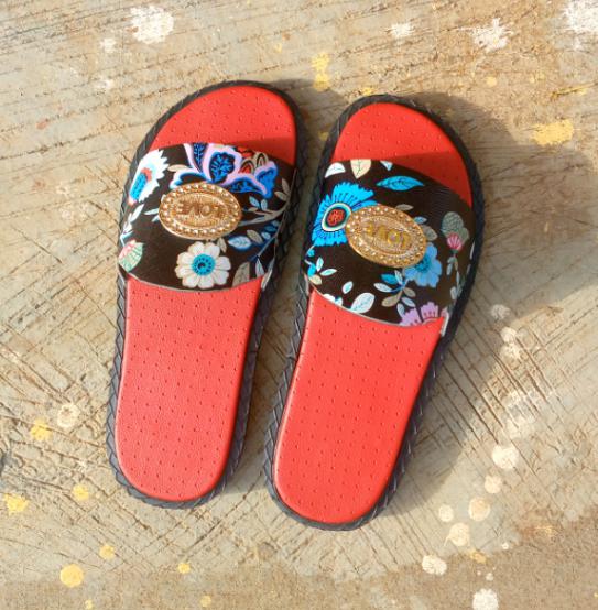 Ladies slippers-Drobo