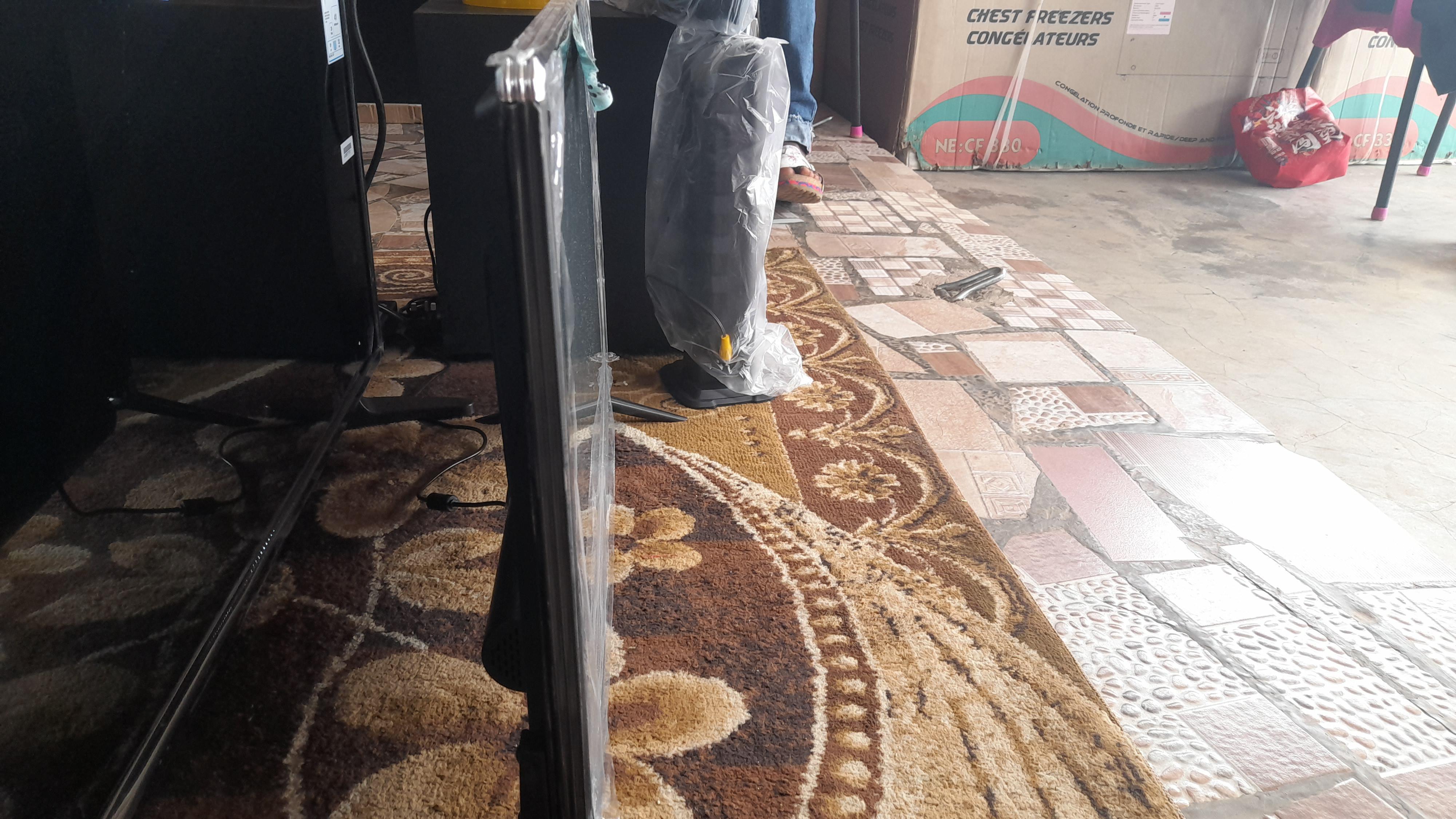 28 inches LCF Television  in Drobo Ghana image