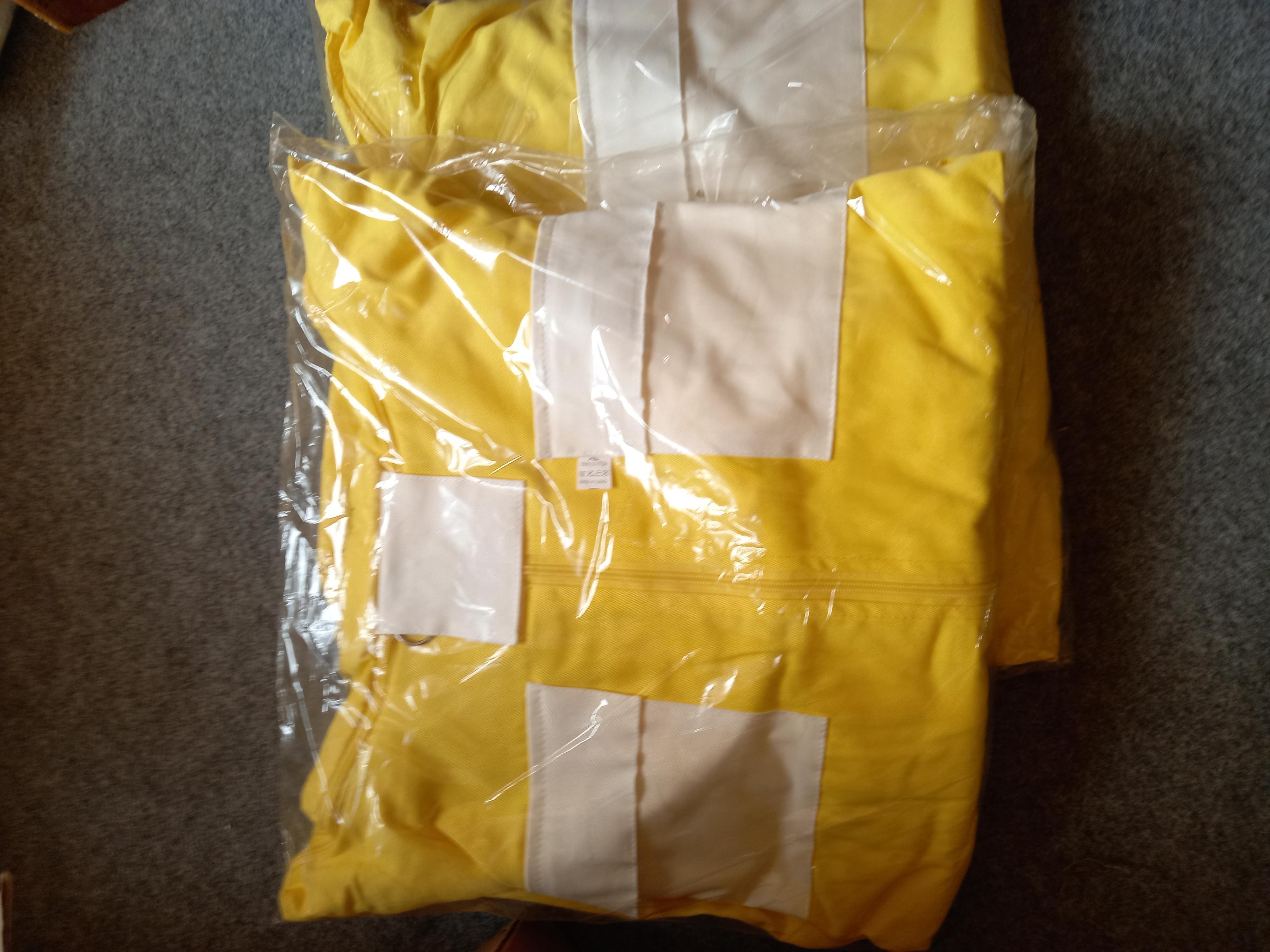 Astronaut style beekeepers costume (2 zipper) image