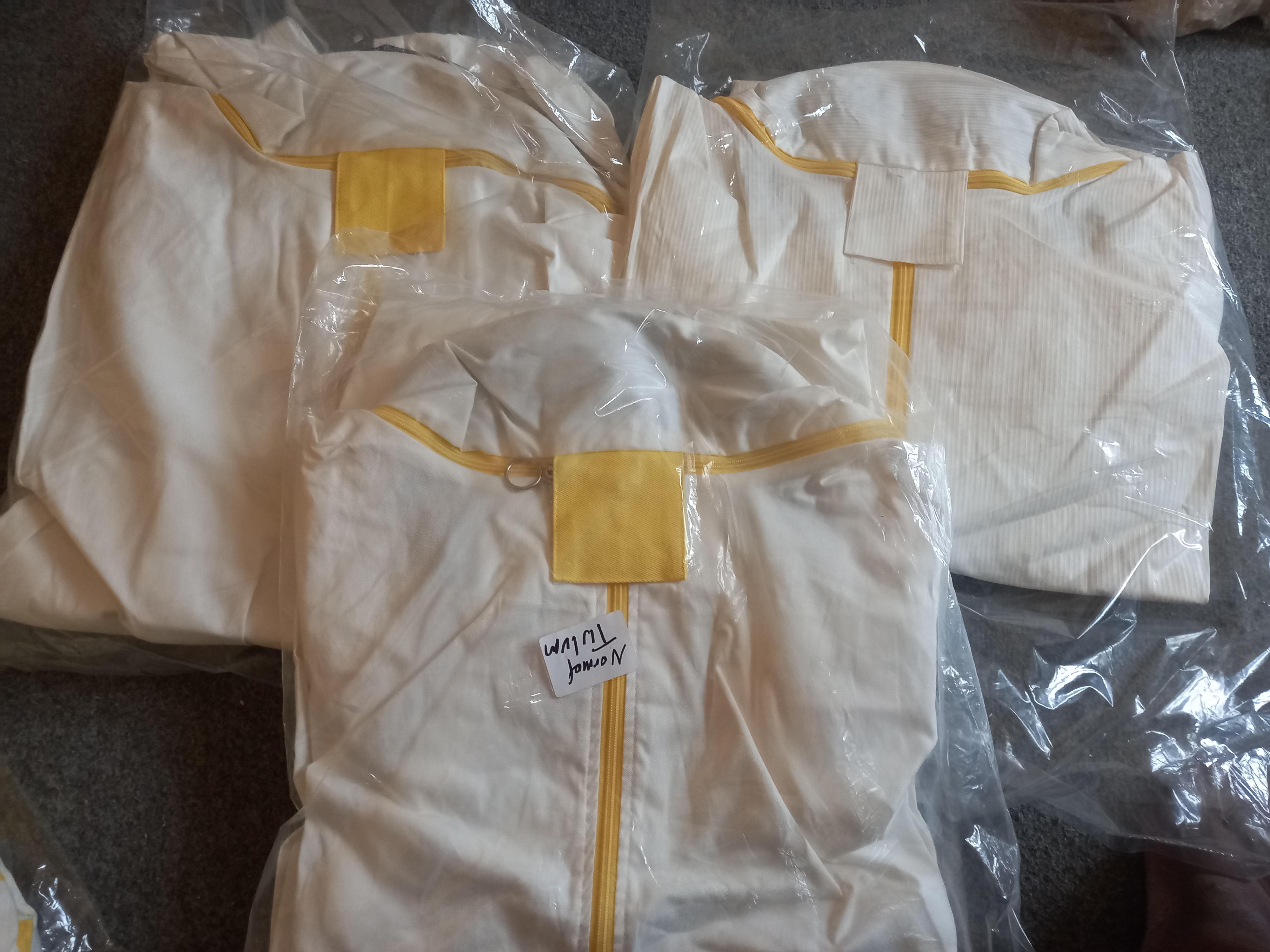 Astronaut style beekeepers costume (2 zipper) image