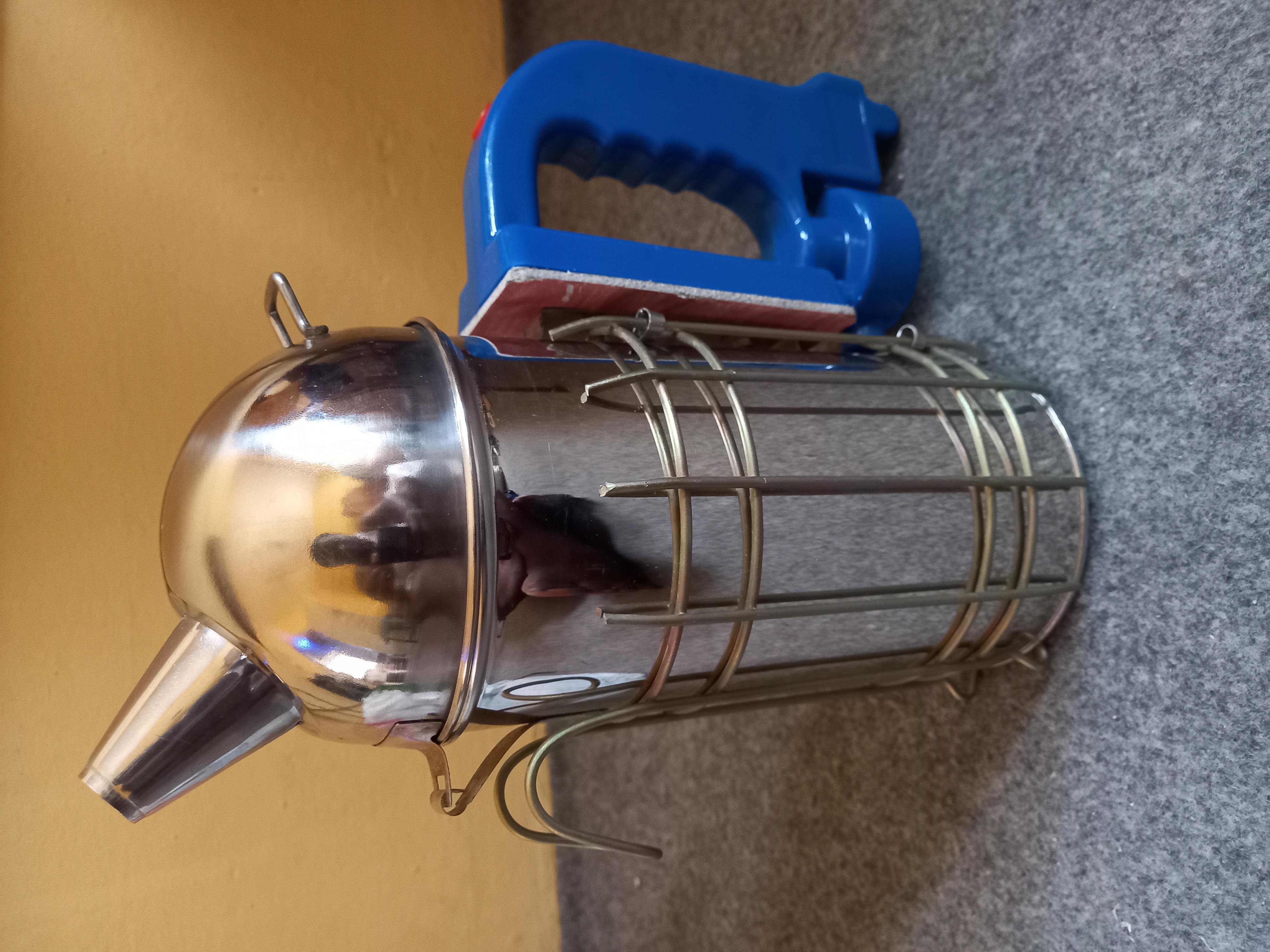 Battery powered beekeeping smoker (German style) image