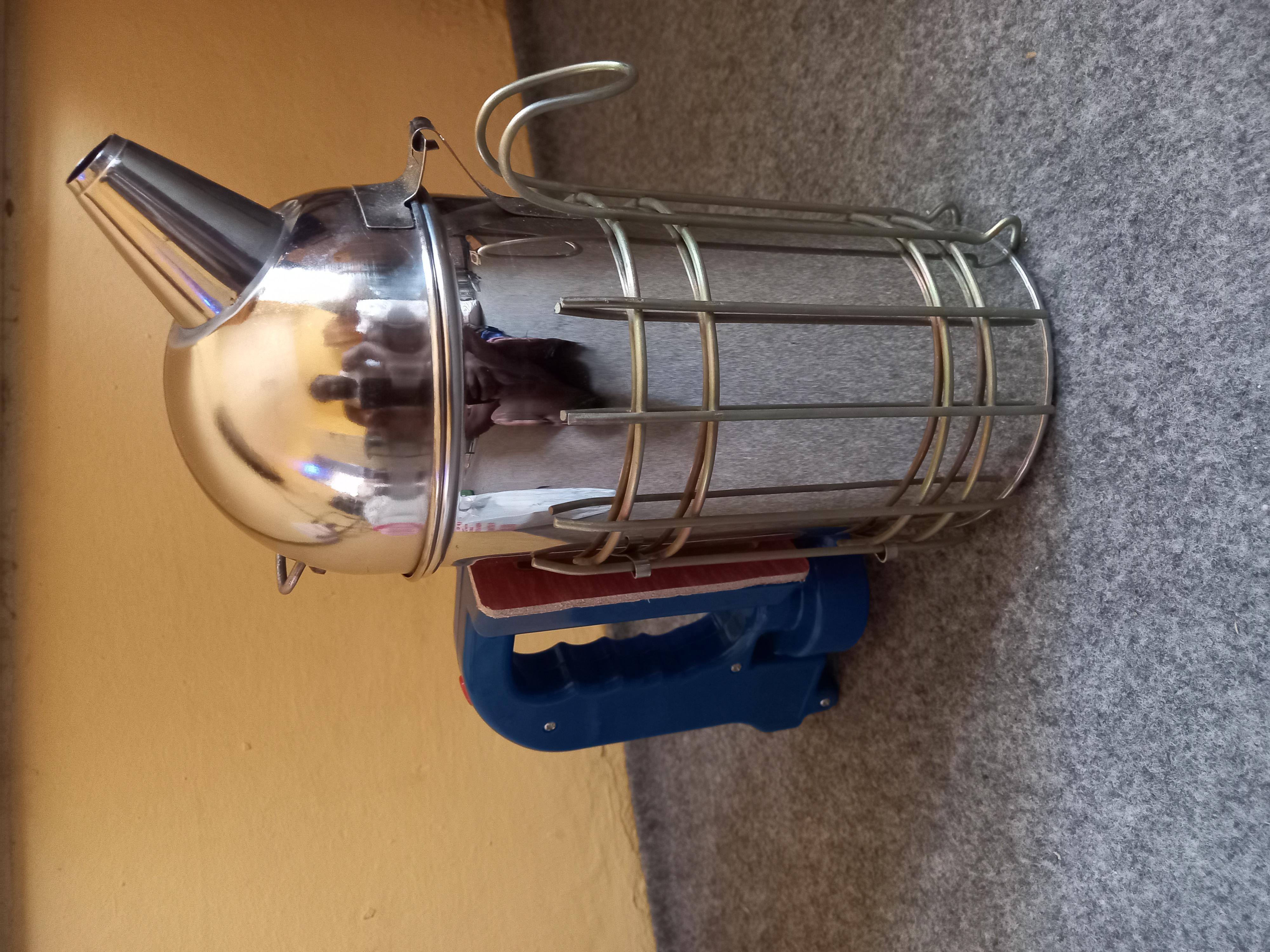 Battery powered beekeeping smoker (German style) image