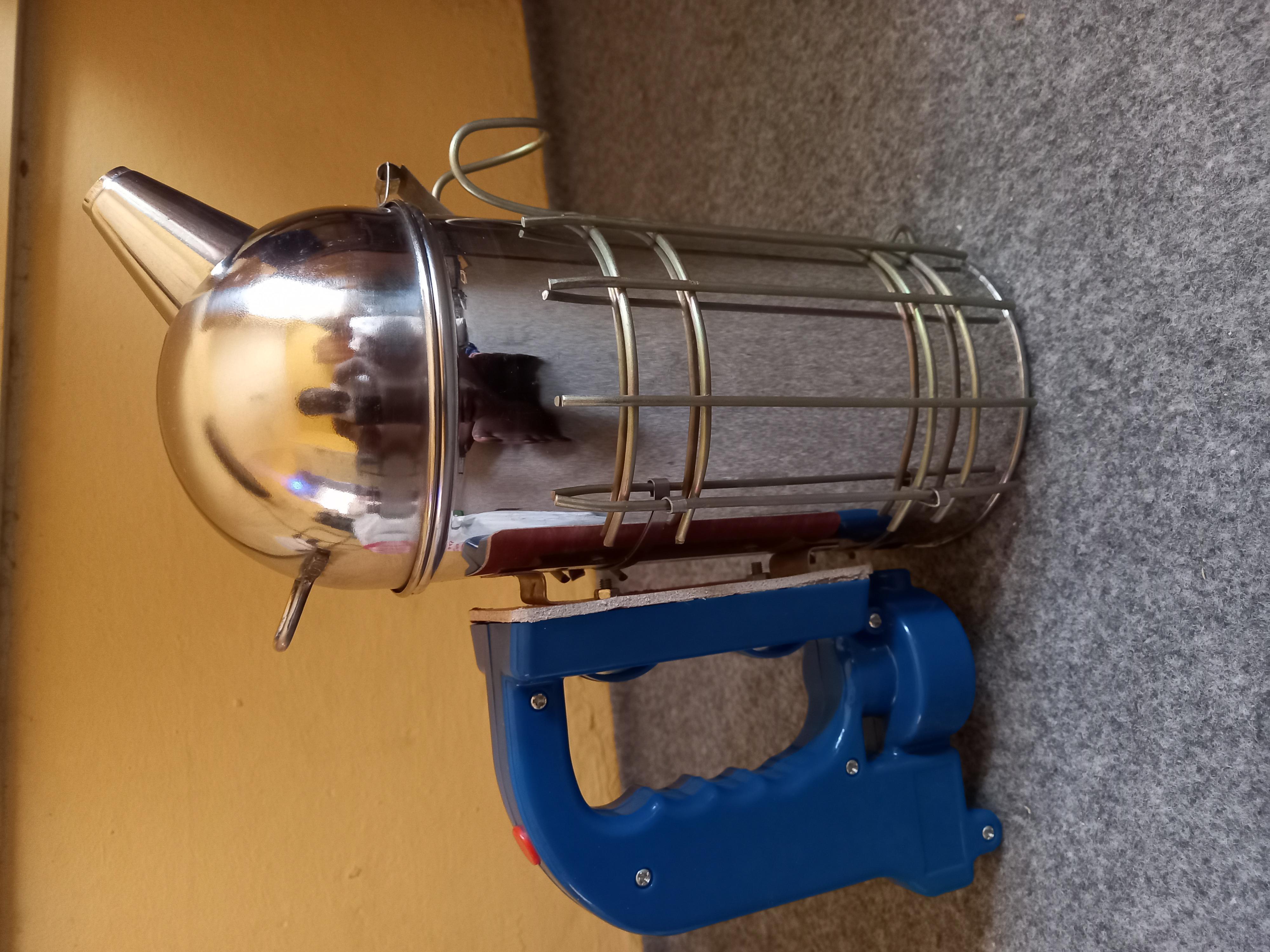 Battery powered beekeeping smoker (German style) image