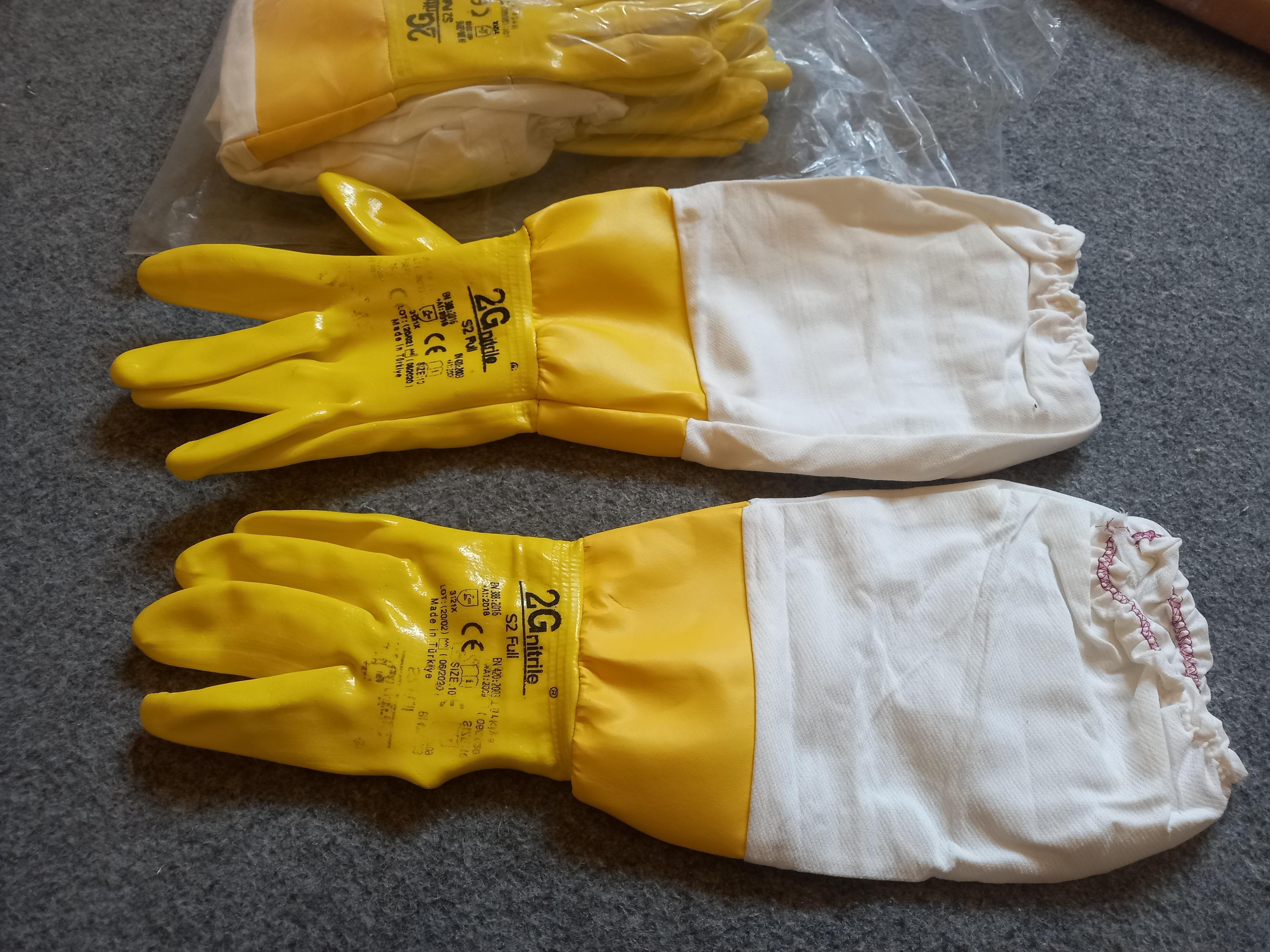 latex wrist beekeeping gloves image