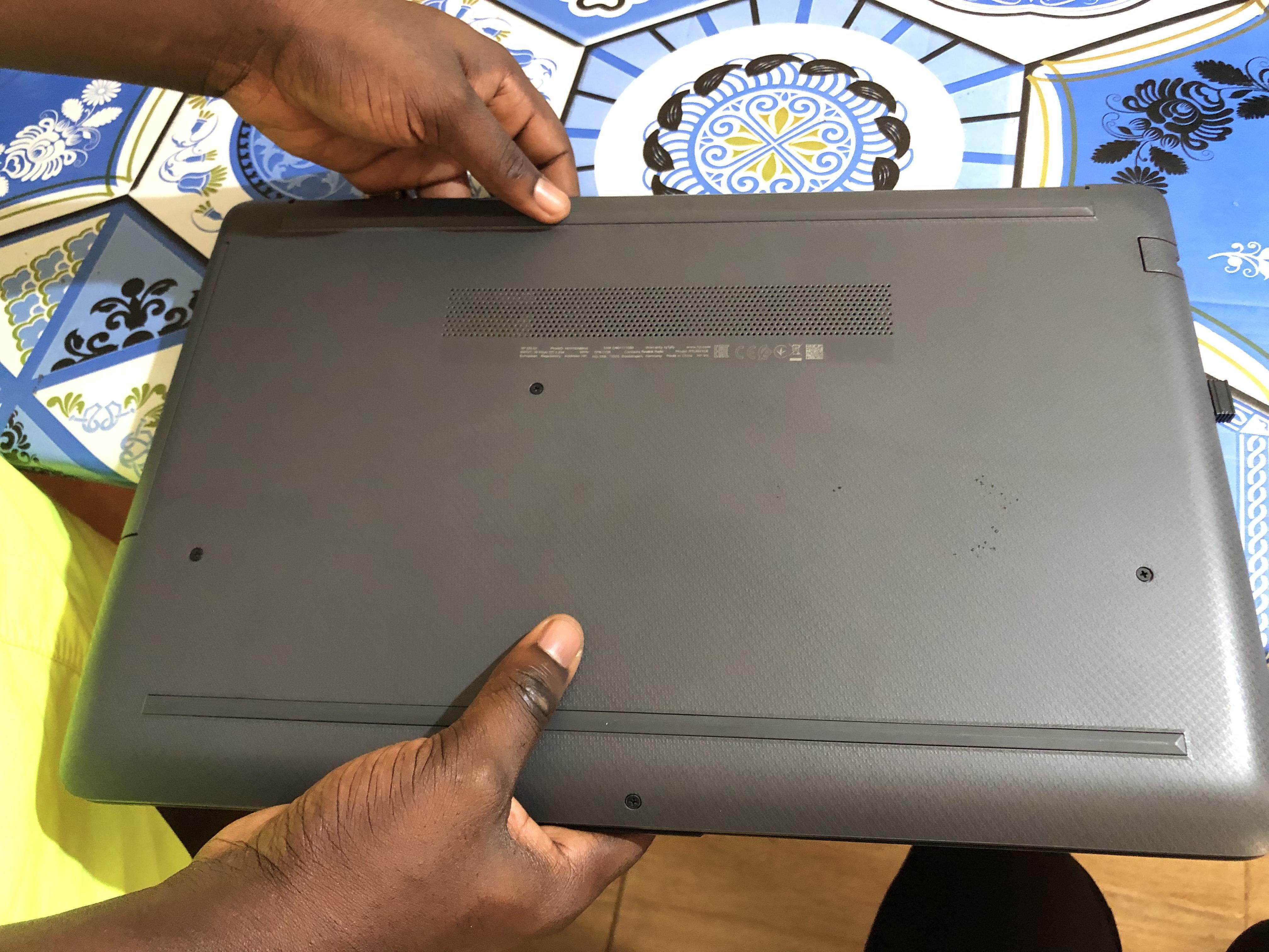 HP 250 G7 laptop 10th Gen image