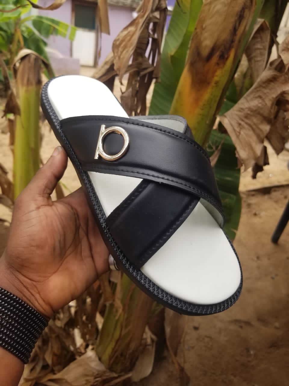 Men's Slippers Kumasi Ghana image