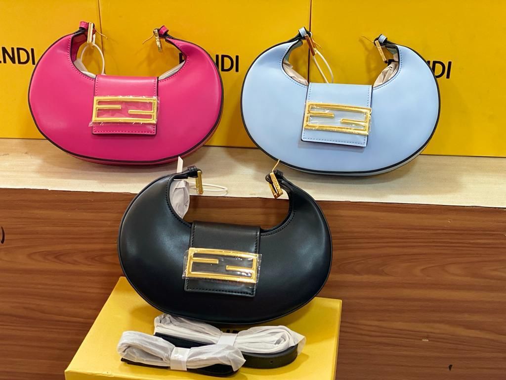 quality bags available in Ghana 🇬🇭 image