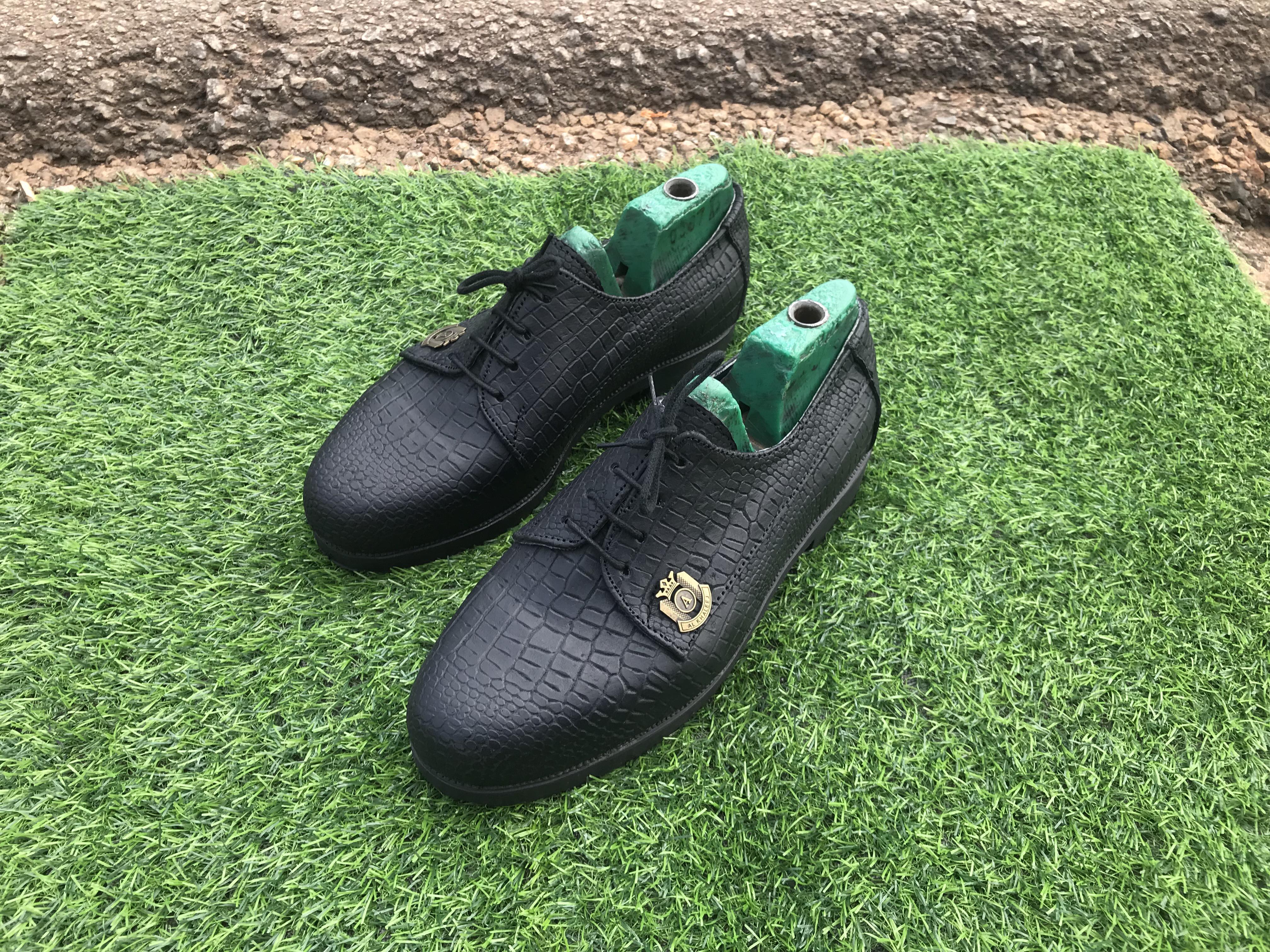 Men Laced Shoes image