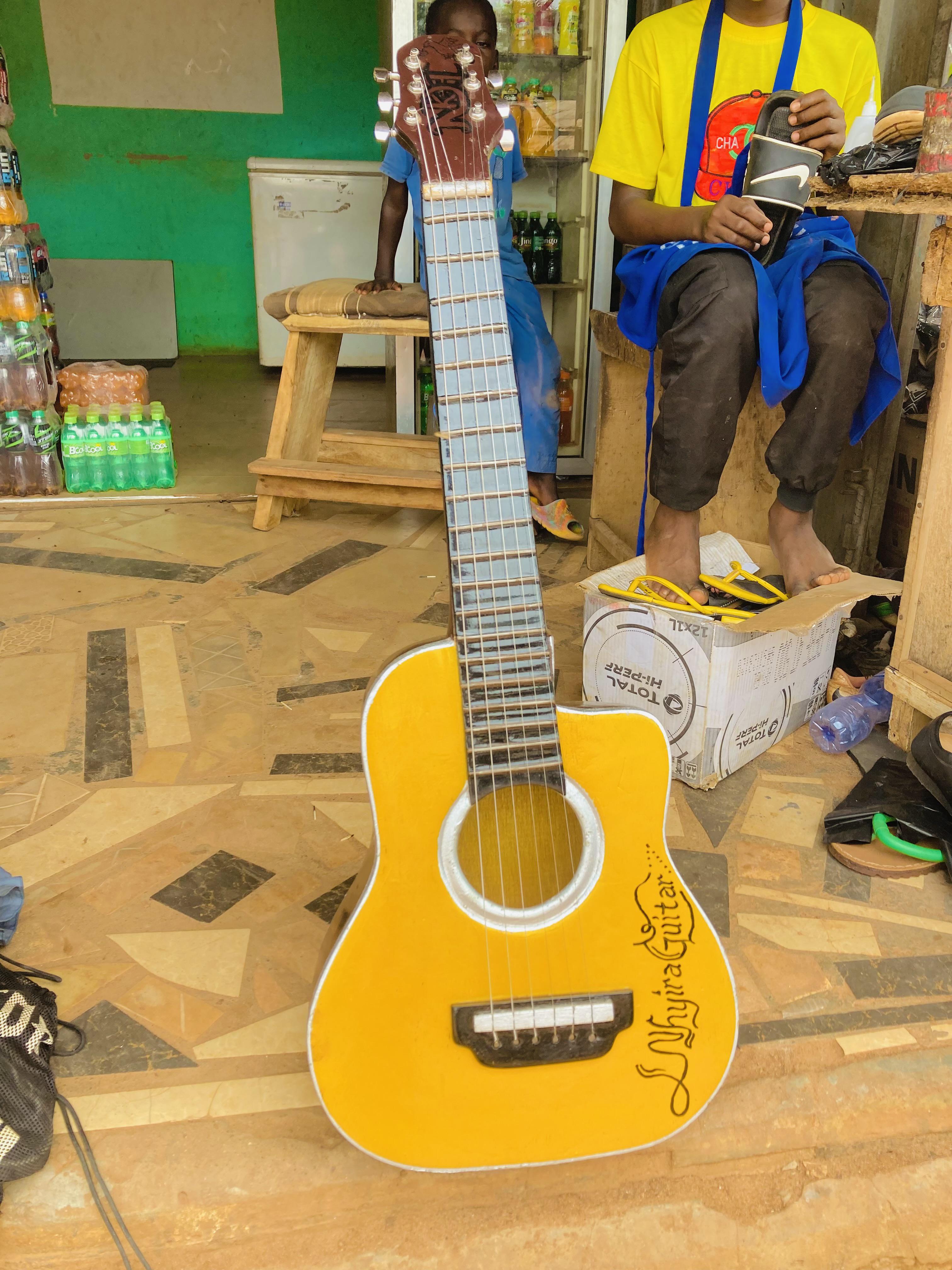 Acoustic Guitar image