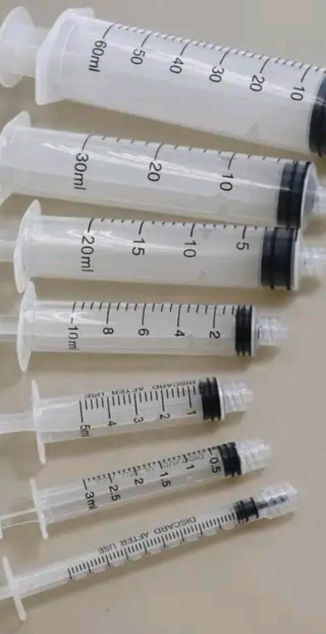 Leur Lock. Catheter Mouth Syringes image