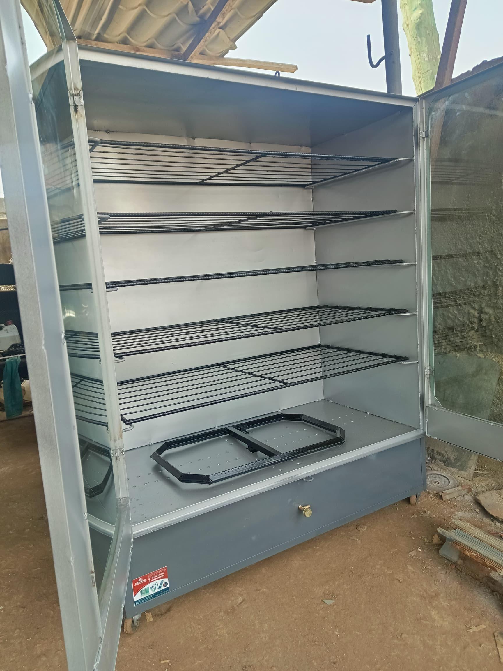 Ghana made Commercial Gas Oven image
